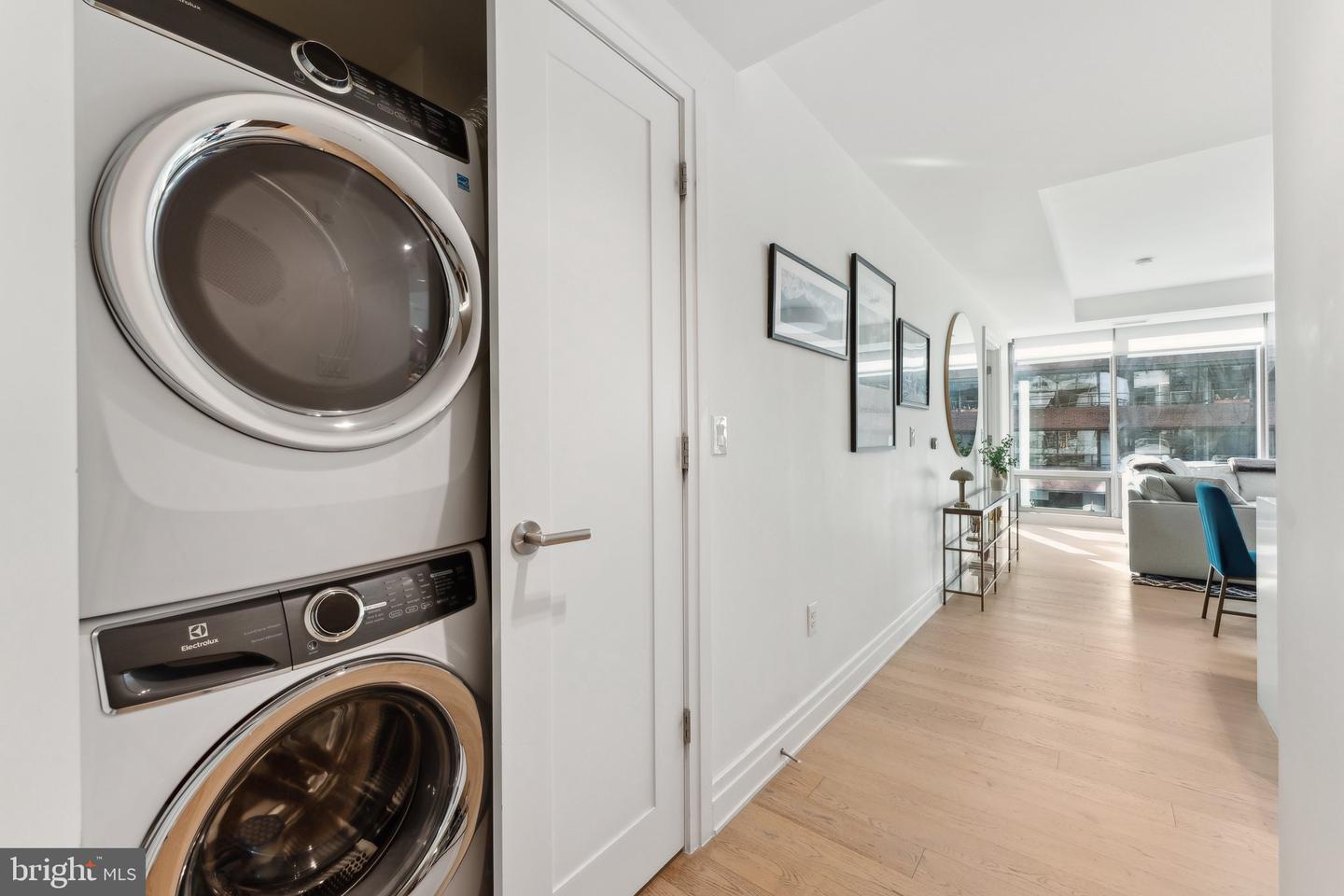 2501 M ST NW #207, WASHINGTON, District Of Columbia 20037, 2 Bedrooms Bedrooms, ,2 BathroomsBathrooms,Residential,For sale,2501 M ST NW #207,DCDC2174478 MLS # DCDC2174478