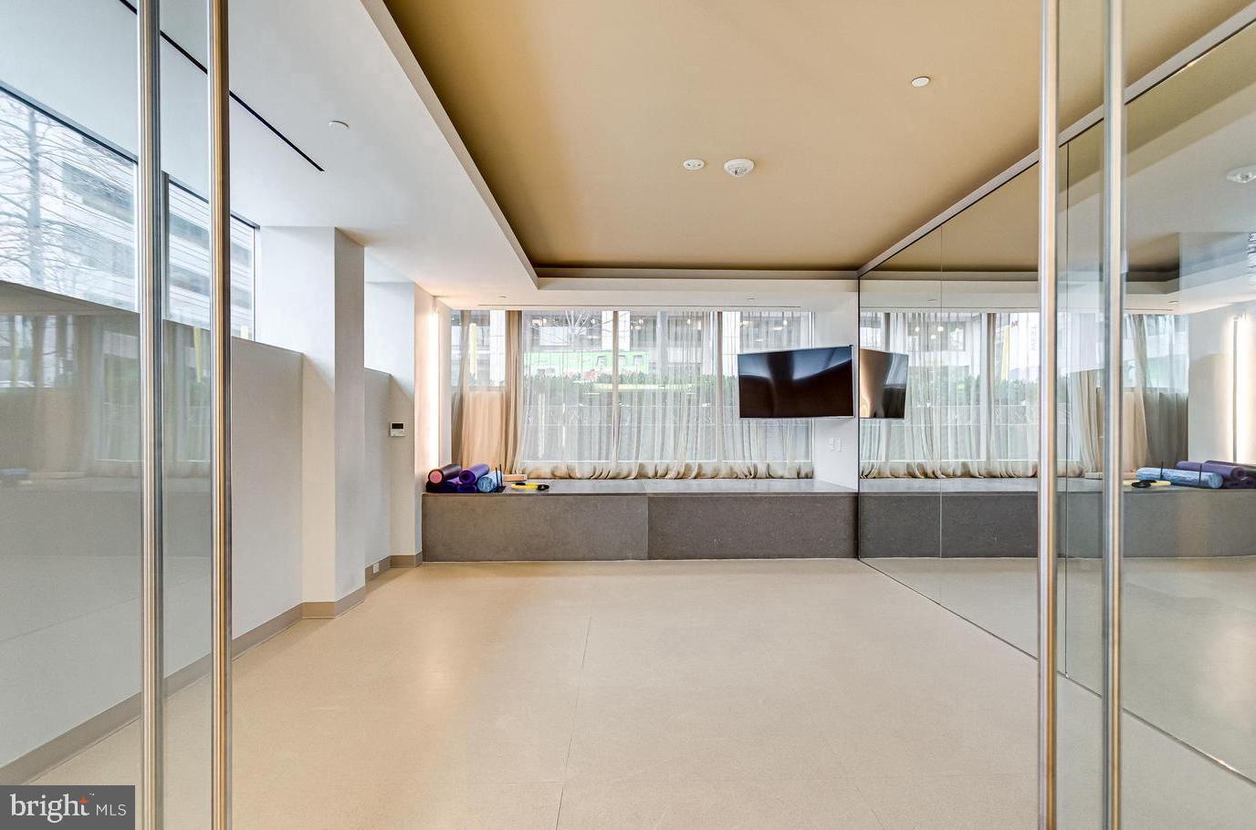 2501 M ST NW #207, WASHINGTON, District Of Columbia 20037, 2 Bedrooms Bedrooms, ,2 BathroomsBathrooms,Residential,For sale,2501 M ST NW #207,DCDC2174478 MLS # DCDC2174478