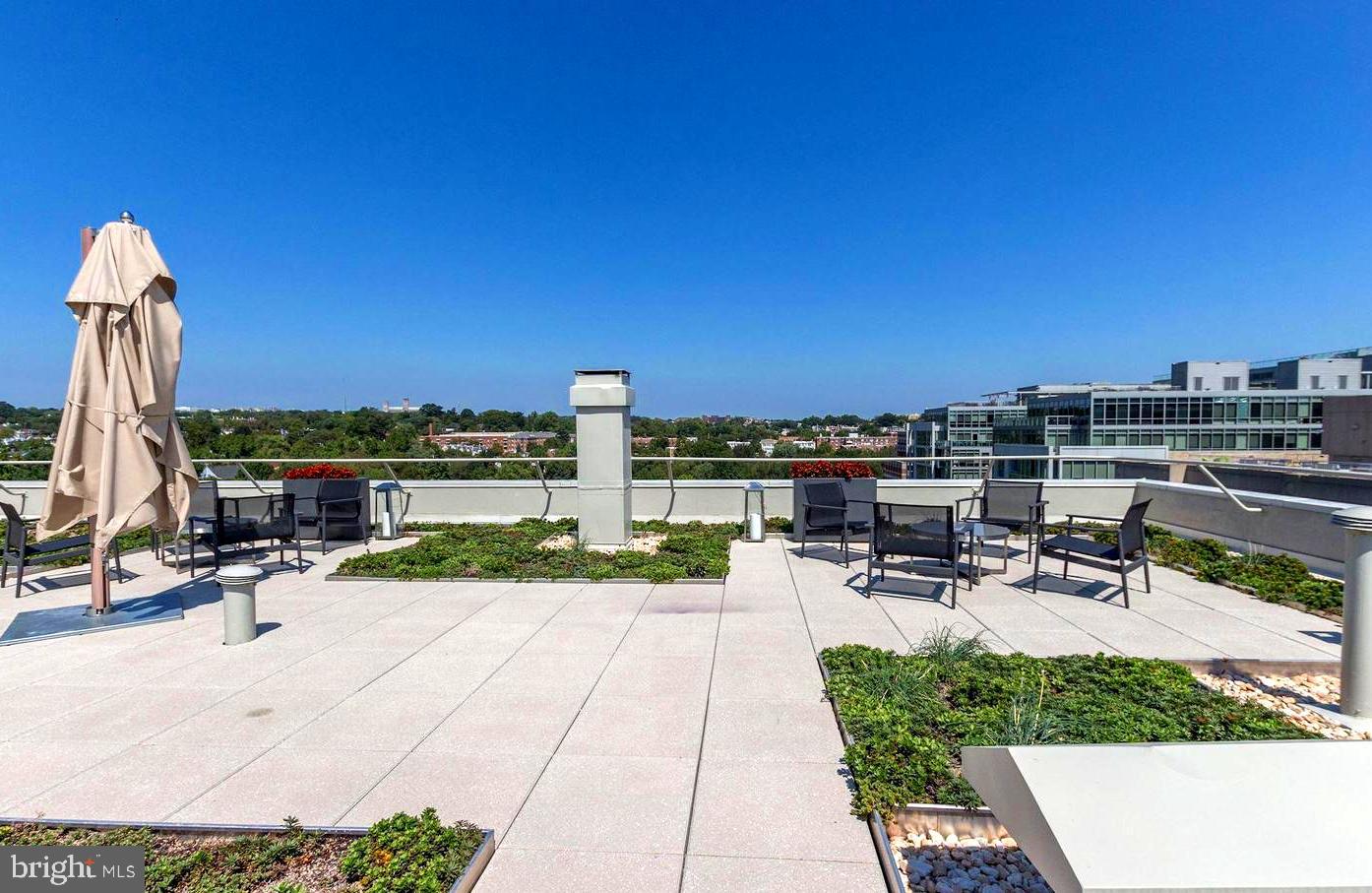 2501 M ST NW #207, WASHINGTON, District Of Columbia 20037, 2 Bedrooms Bedrooms, ,2 BathroomsBathrooms,Residential,For sale,2501 M ST NW #207,DCDC2174478 MLS # DCDC2174478