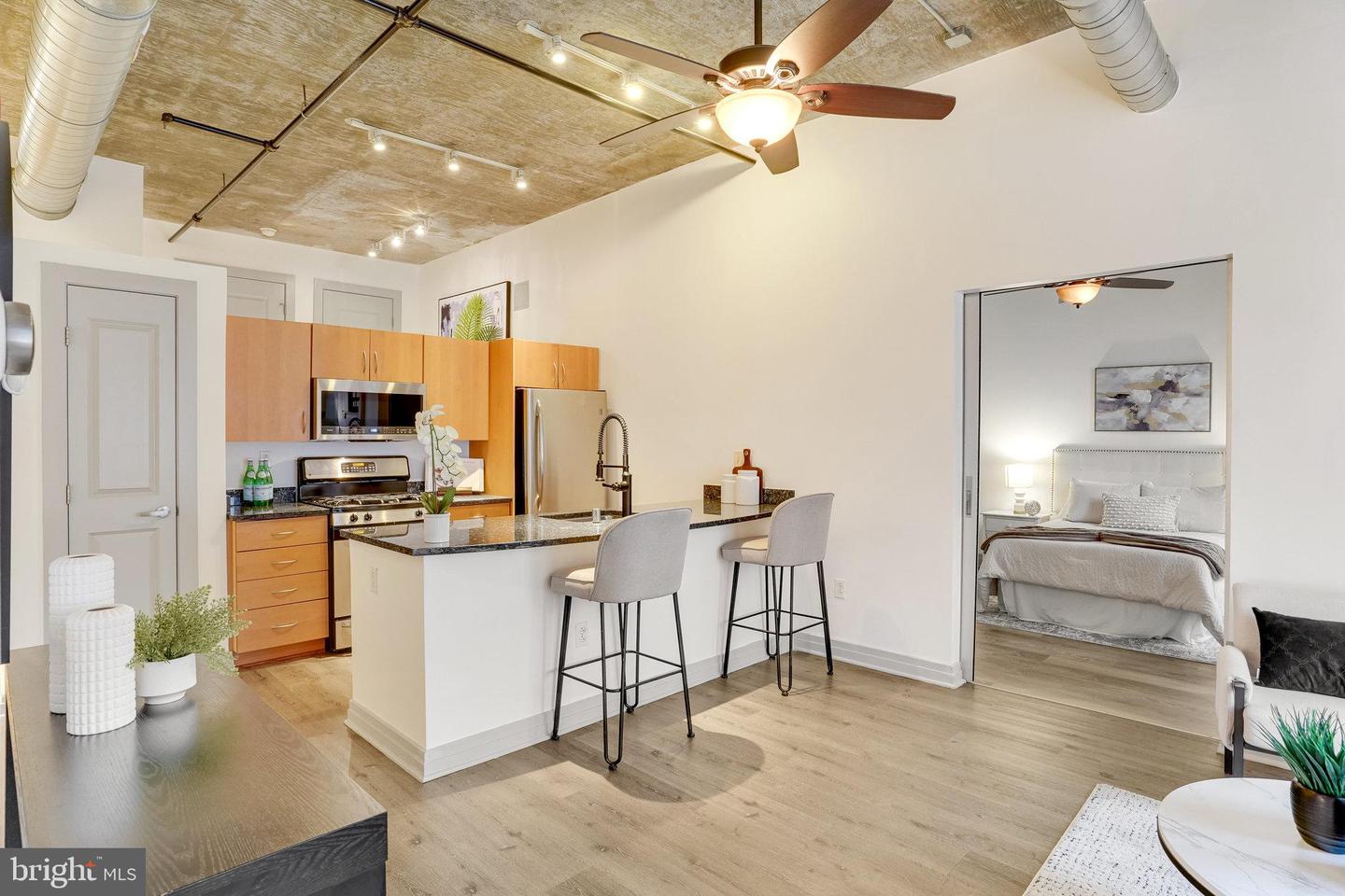 301 MASSACHUSETTS AVE NW #102, WASHINGTON, District Of Columbia 20001, 2 Bedrooms Bedrooms, ,2 BathroomsBathrooms,Residential,For sale,301 MASSACHUSETTS AVE NW #102,DCDC2175332 MLS # DCDC2175332