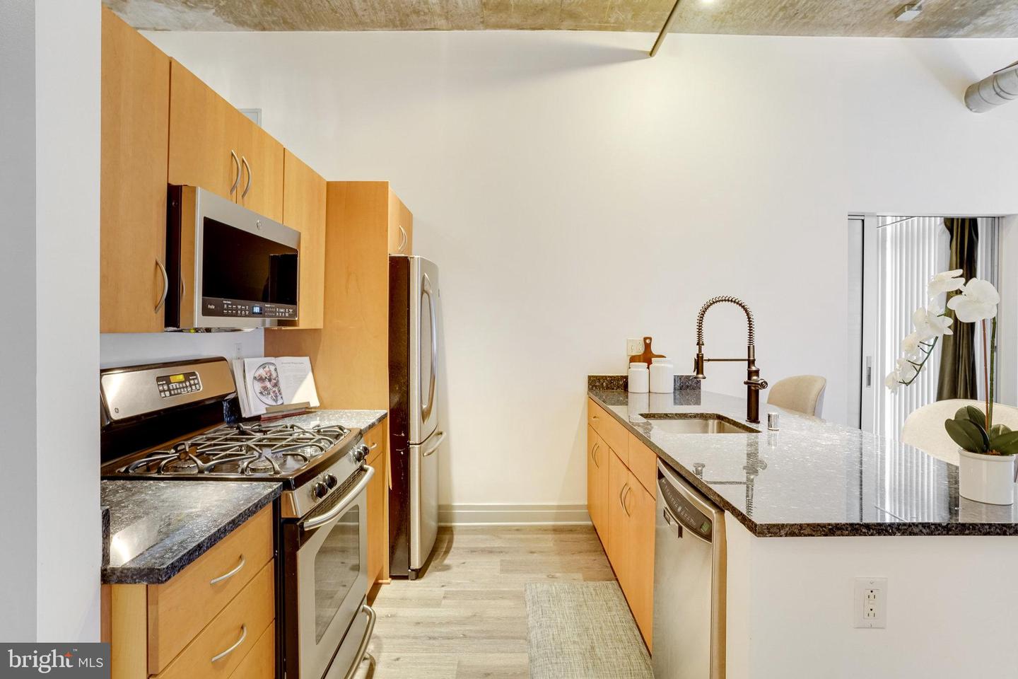 301 MASSACHUSETTS AVE NW #102, WASHINGTON, District Of Columbia 20001, 2 Bedrooms Bedrooms, ,2 BathroomsBathrooms,Residential,For sale,301 MASSACHUSETTS AVE NW #102,DCDC2175332 MLS # DCDC2175332