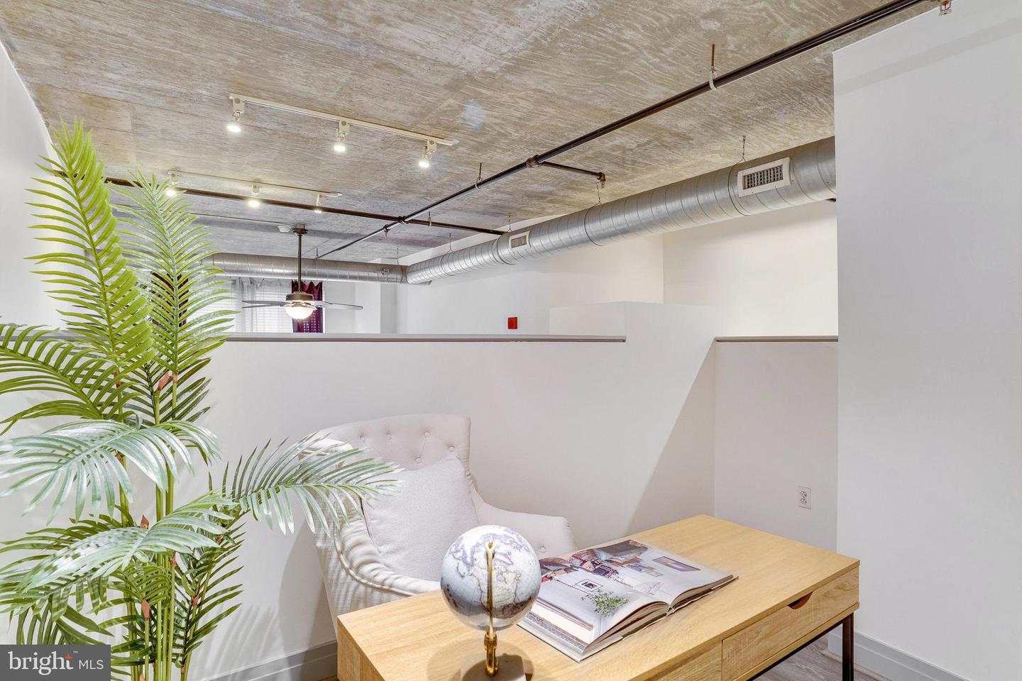 301 MASSACHUSETTS AVE NW #102, WASHINGTON, District Of Columbia 20001, 2 Bedrooms Bedrooms, ,2 BathroomsBathrooms,Residential,For sale,301 MASSACHUSETTS AVE NW #102,DCDC2175332 MLS # DCDC2175332