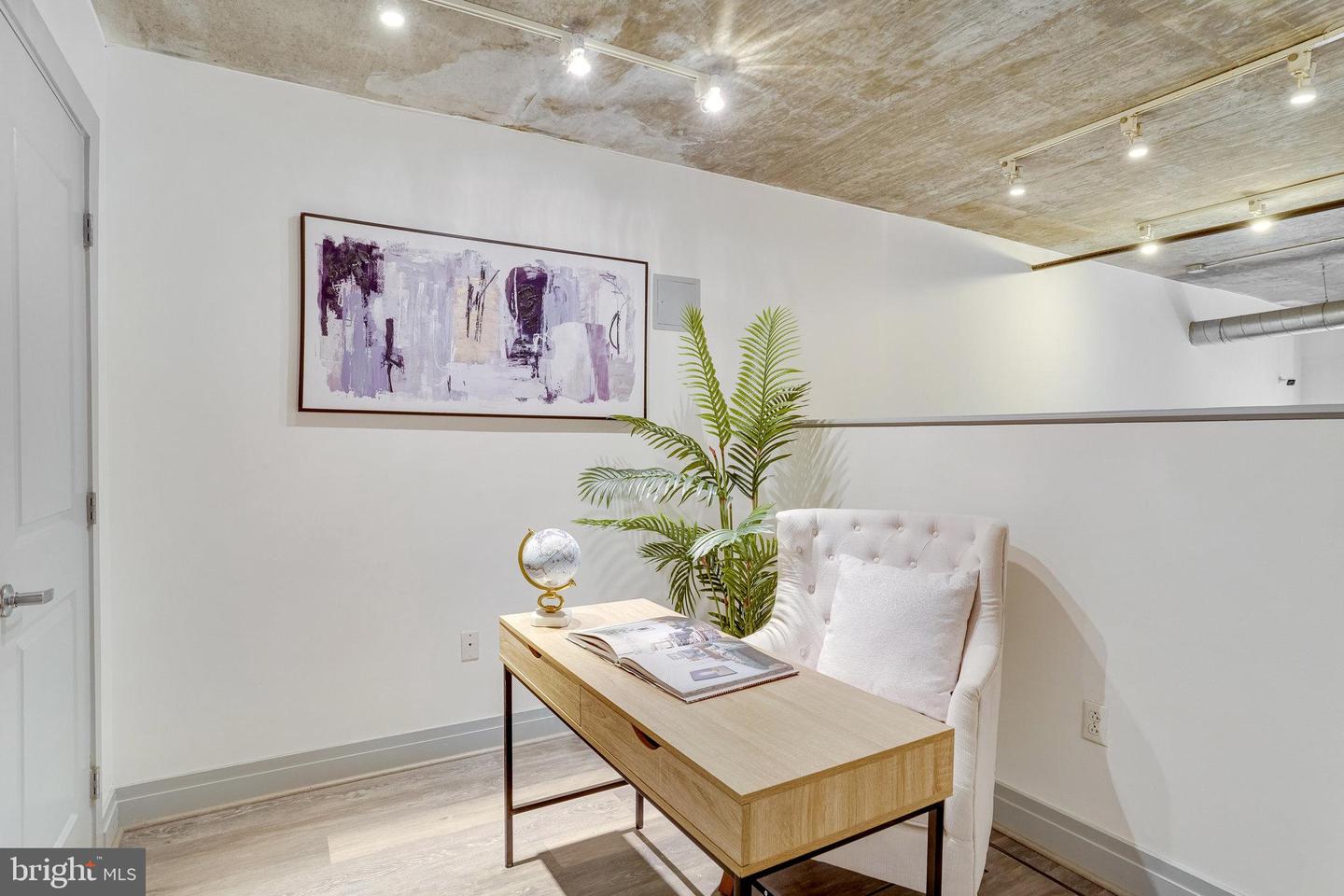 301 MASSACHUSETTS AVE NW #102, WASHINGTON, District Of Columbia 20001, 2 Bedrooms Bedrooms, ,2 BathroomsBathrooms,Residential,For sale,301 MASSACHUSETTS AVE NW #102,DCDC2175332 MLS # DCDC2175332