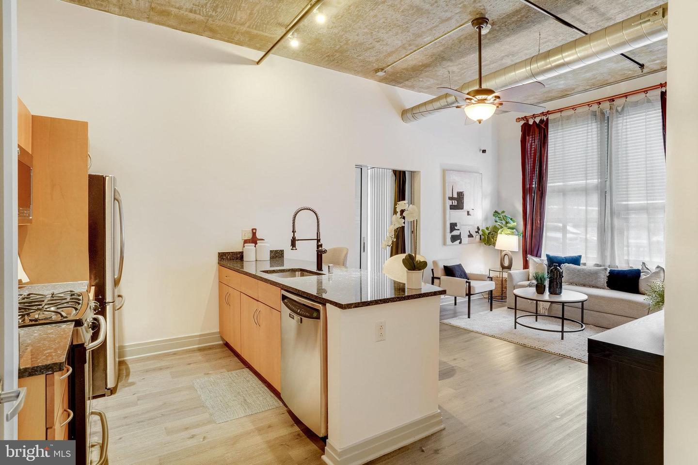 301 MASSACHUSETTS AVE NW #102, WASHINGTON, District Of Columbia 20001, 2 Bedrooms Bedrooms, ,2 BathroomsBathrooms,Residential,For sale,301 MASSACHUSETTS AVE NW #102,DCDC2175332 MLS # DCDC2175332