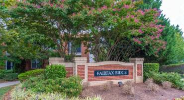 3851 ARISTOTLE CT #215, FAIRFAX, Virginia 22030, 2 Bedrooms Bedrooms, ,2 BathroomsBathrooms,Residential,For sale,3851 ARISTOTLE CT #215,VAFX2218740 MLS # VAFX2218740