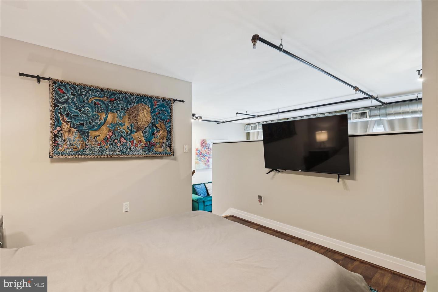301 MASSACHUSETTS AVE NW #204, WASHINGTON, District Of Columbia 20001, 1 Bedroom Bedrooms, ,1 BathroomBathrooms,Residential,For sale,301 MASSACHUSETTS AVE NW #204,DCDC2175700 MLS # DCDC2175700