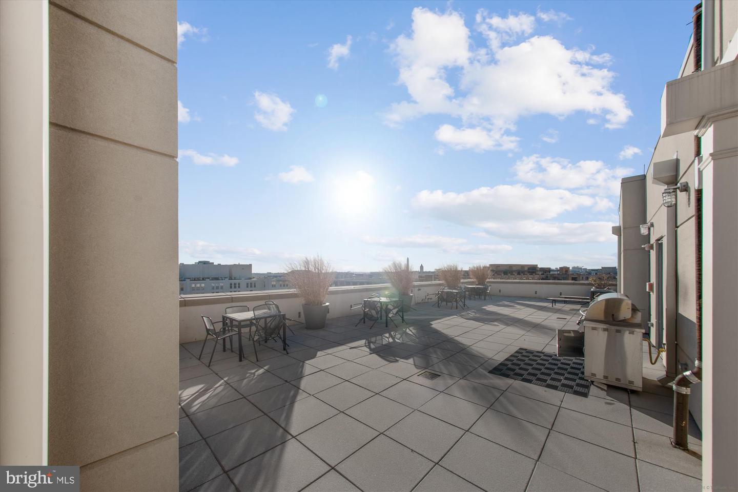301 MASSACHUSETTS AVE NW #204, WASHINGTON, District Of Columbia 20001, 1 Bedroom Bedrooms, ,1 BathroomBathrooms,Residential,For sale,301 MASSACHUSETTS AVE NW #204,DCDC2175700 MLS # DCDC2175700