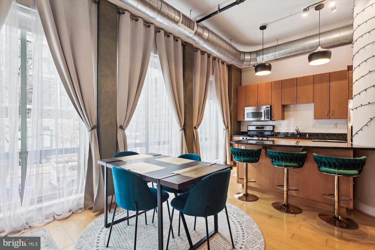 301 MASSACHUSETTS AVE NW #204, WASHINGTON, District Of Columbia 20001, 1 Bedroom Bedrooms, ,1 BathroomBathrooms,Residential,For sale,301 MASSACHUSETTS AVE NW #204,DCDC2175700 MLS # DCDC2175700