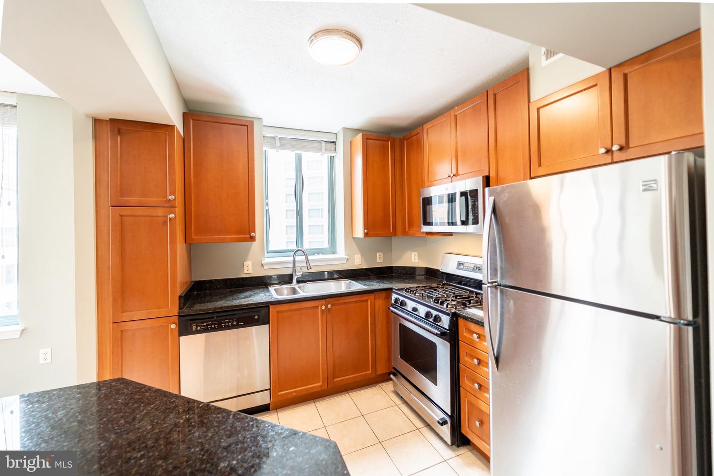 851 N GLEBE RD #1005, ARLINGTON, Virginia 22203, 2 Bedrooms Bedrooms, ,2 BathroomsBathrooms,Residential,For sale,851 N GLEBE RD #1005,VAAR2052672 MLS # VAAR2052672