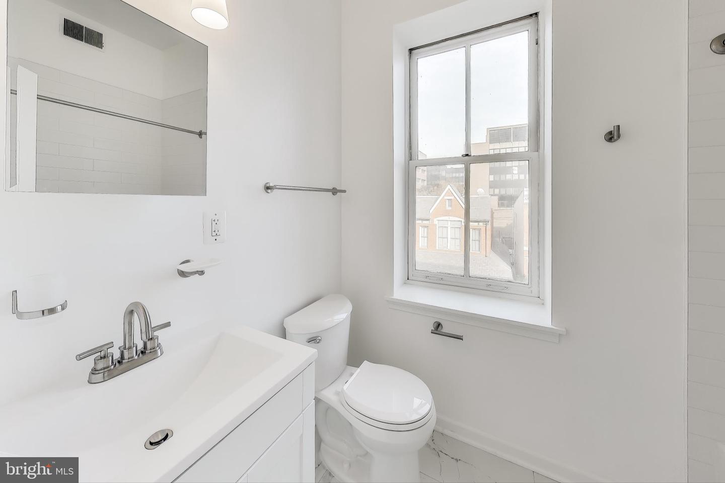 514 U ST NW #9, WASHINGTON, District Of Columbia 20001, 2 Bedrooms Bedrooms, ,1 BathroomBathrooms,Residential,For sale,514 U ST NW #9,DCDC2173538 MLS # DCDC2173538