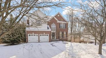 1710 FAIRLEIGH CT NE, LEESBURG, Virginia 20176, 5 Bedrooms Bedrooms, ,3 BathroomsBathrooms,Residential,For sale,1710 FAIRLEIGH CT NE,VALO2086304 MLS # VALO2086304