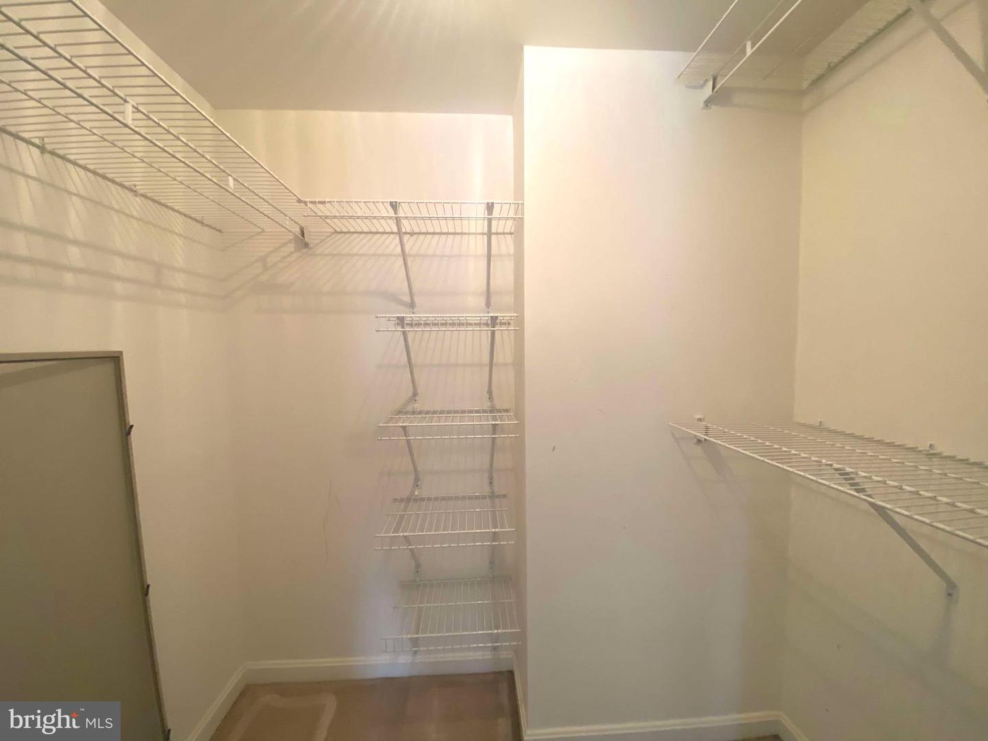 2121 JAMIESON AVE #606, ALEXANDRIA, Virginia 22314, 2 Bedrooms Bedrooms, ,2 BathroomsBathrooms,Residential,For sale,2121 JAMIESON AVE #606,VAAX2040752 MLS # VAAX2040752