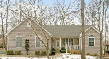 9 PONDEROSA LN, PALMYRA, Virginia 22963, 3 Bedrooms Bedrooms, ,2 BathroomsBathrooms,Residential,For sale,9 PONDEROSA LN,660096 MLS # 660096