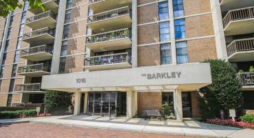 1016 S WAYNE ST #303, ARLINGTON, Virginia 22204, 2 Bedrooms Bedrooms, ,2 BathroomsBathrooms,Residential,For sale,1016 S WAYNE ST #303,VAAR2052478 MLS # VAAR2052478