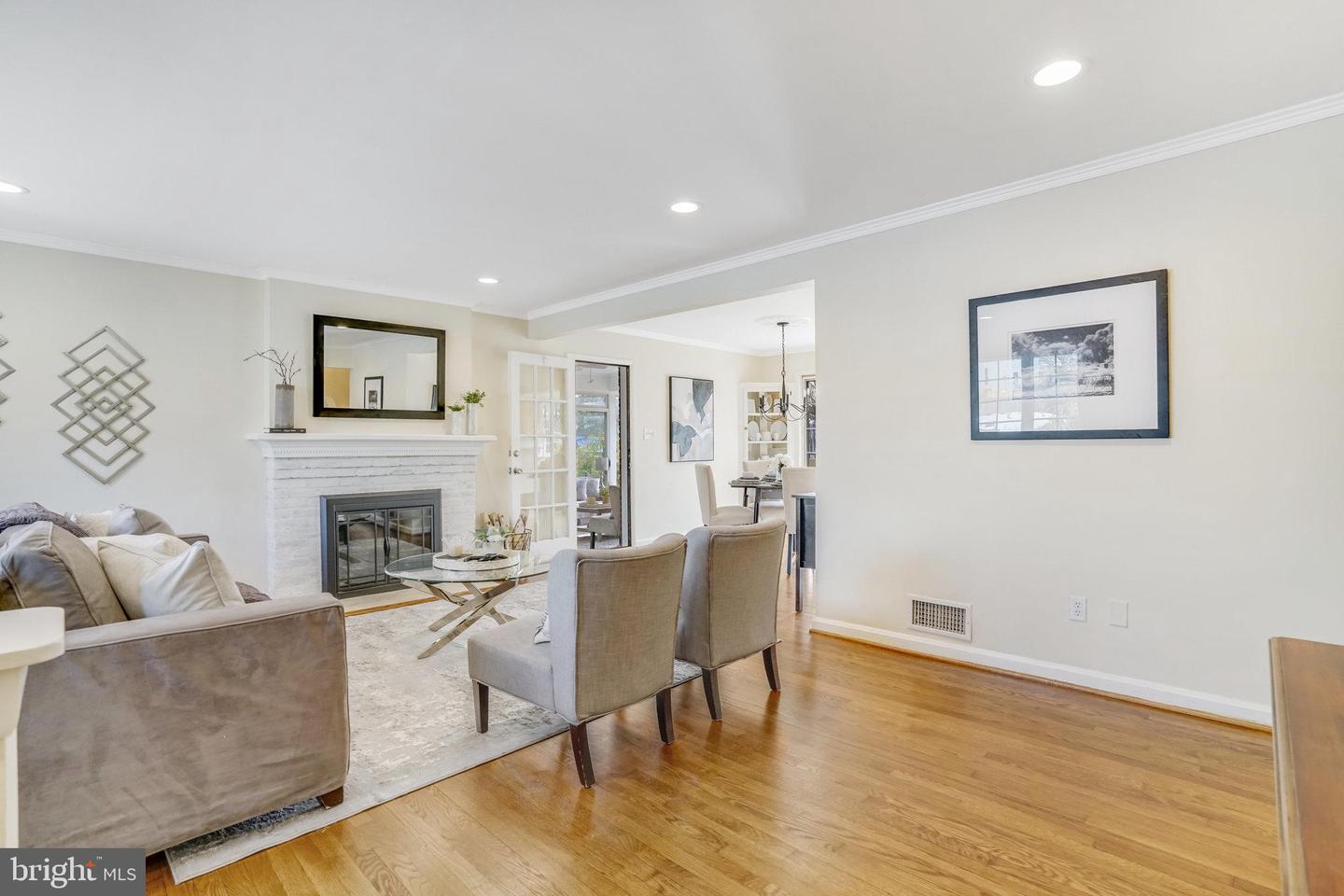 1117 WESTMORELAND RD, ALEXANDRIA, Virginia 22308, 4 Bedrooms Bedrooms, ,3 BathroomsBathrooms,Residential,For sale,1117 WESTMORELAND RD,VAFX2218876 MLS # VAFX2218876