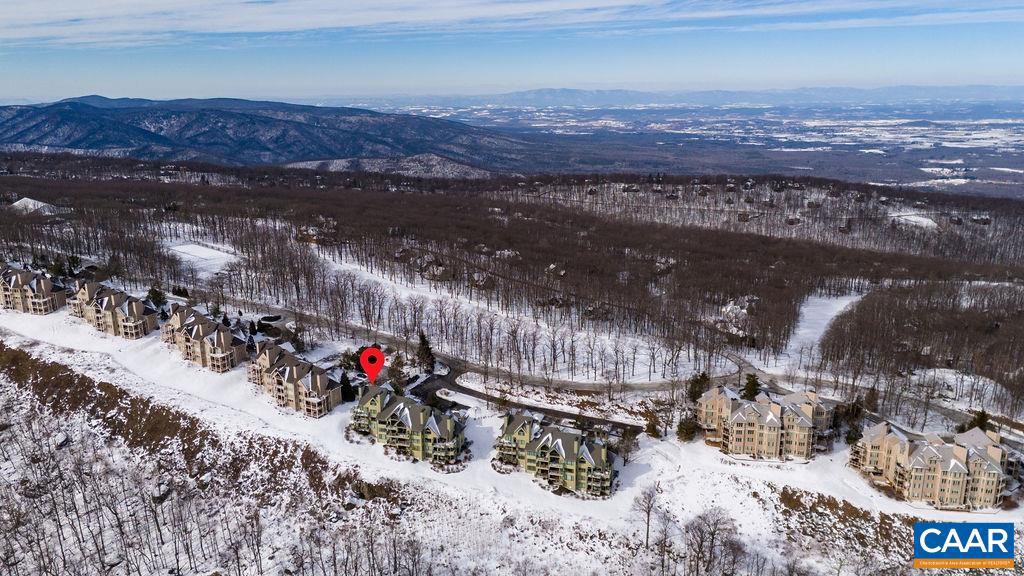 1702 HIGH RIDGE CONDOS, WINTERGREEN RESORT, Virginia 22967, 2 Bedrooms Bedrooms, ,2 BathroomsBathrooms,Residential,For sale,1702 HIGH RIDGE CONDOS,660262 MLS # 660262