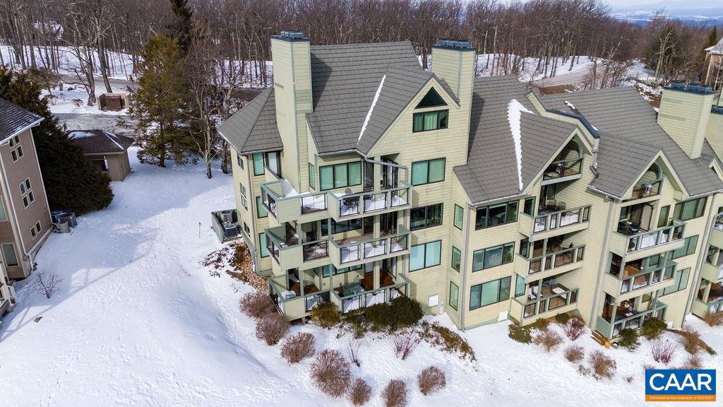 1702 HIGH RIDGE CONDOS, WINTERGREEN RESORT, Virginia 22967, 2 Bedrooms Bedrooms, ,2 BathroomsBathrooms,Residential,For sale,1702 HIGH RIDGE CONDOS,660262 MLS # 660262