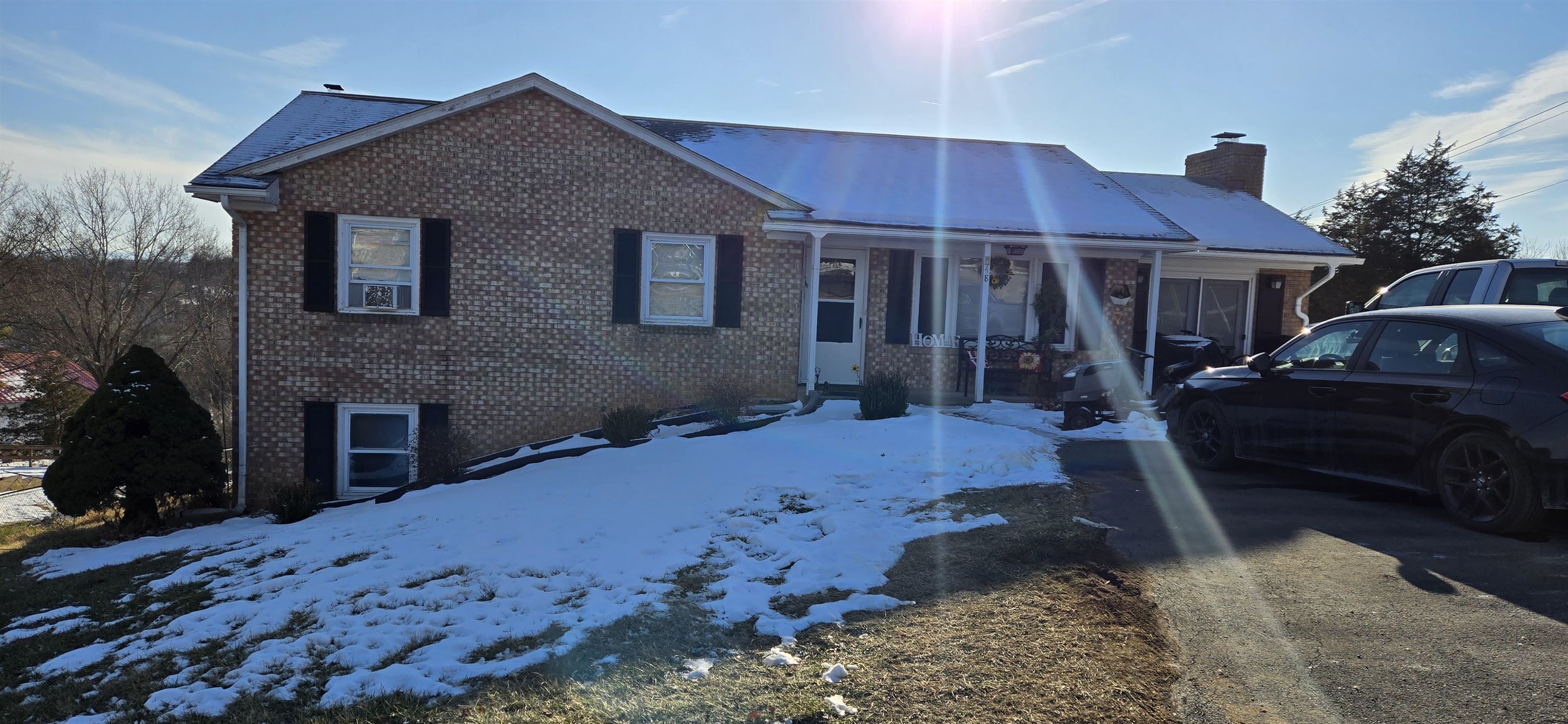 48 MEMORIAL ST, VERONA, Virginia 24482, 3 Bedrooms Bedrooms, ,1 BathroomBathrooms,Residential,48 MEMORIAL ST,660269 MLS # 660269