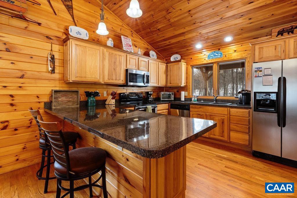 25 DEVILS BEND, WINTERGREEN RESORT, Virginia 22967, 3 Bedrooms Bedrooms, ,2 BathroomsBathrooms,Residential,For sale,25 DEVILS BEND,660266 MLS # 660266