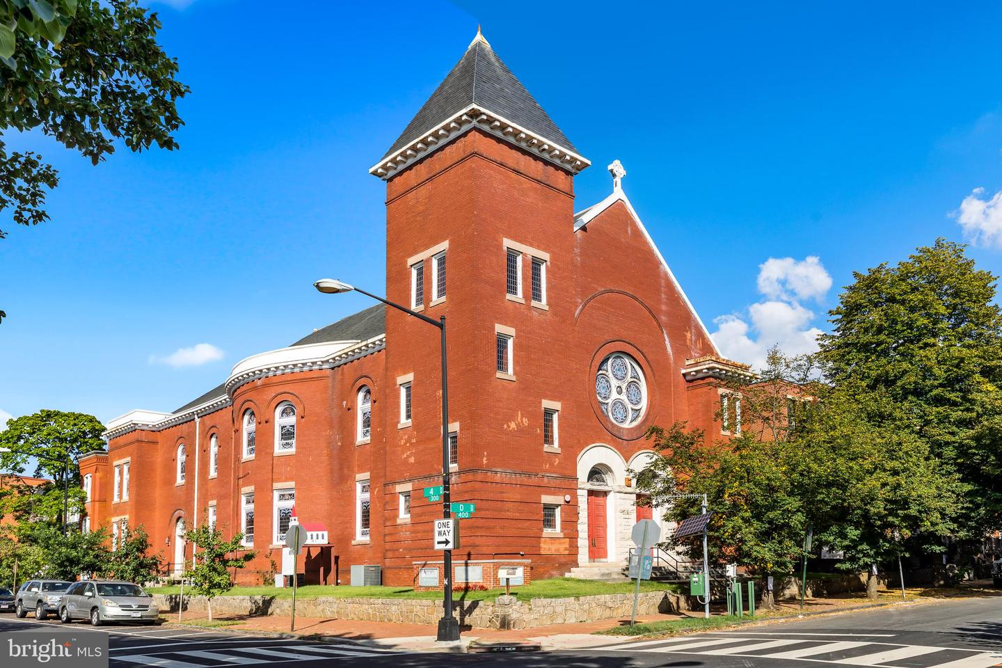 416 D ST SE, WASHINGTON, District Of Columbia 20003, 6 Bedrooms Bedrooms, ,5 BathroomsBathrooms,Residential,For sale,416 D ST SE,DCDC2162936 MLS # DCDC2162936