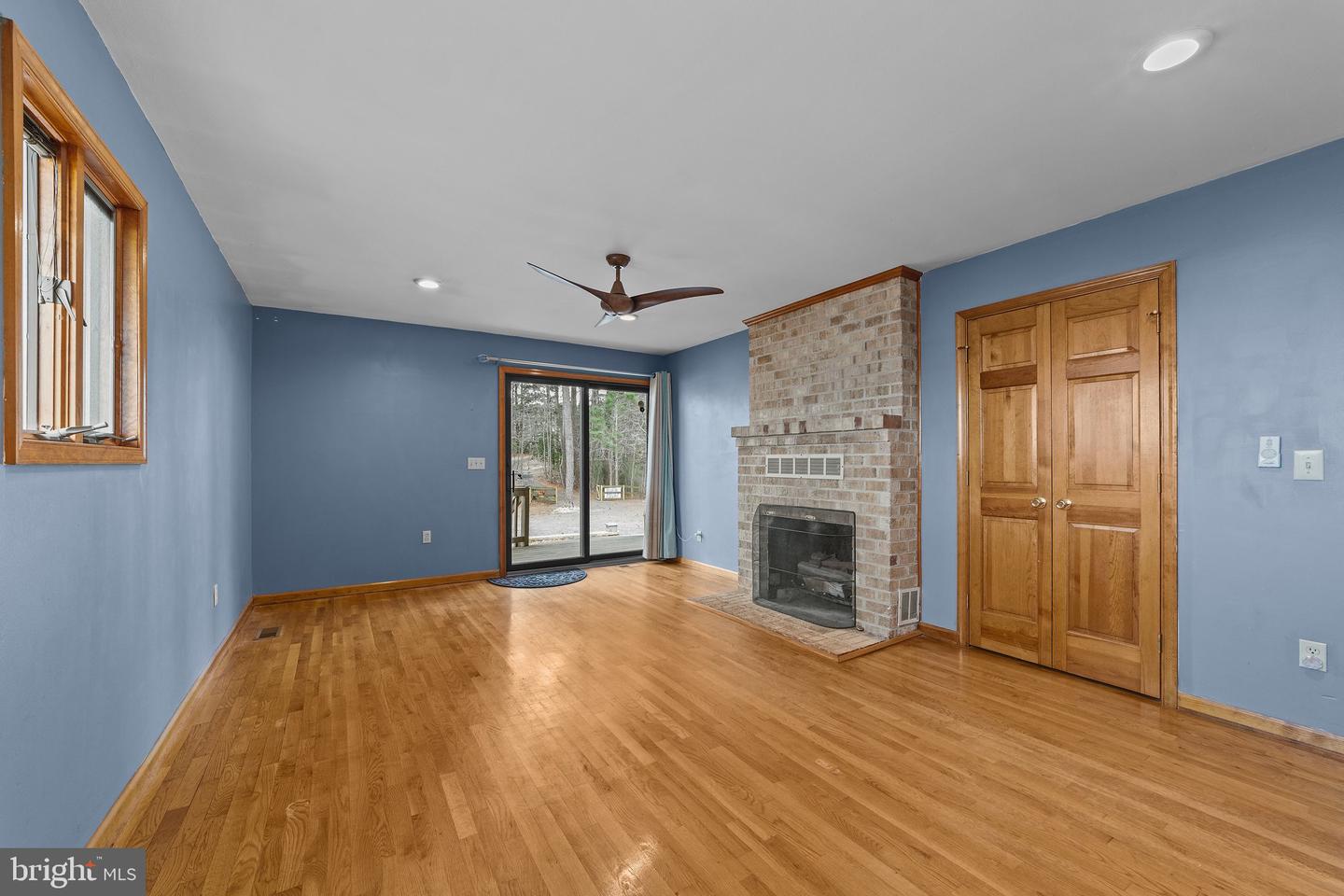 5414 YORK HAVEN LN, GLOUCESTER, Virginia 23061, 3 Bedrooms Bedrooms, 8 Rooms Rooms,2 BathroomsBathrooms,Residential,For sale,5414 YORK HAVEN LN,VAGV2000100 MLS # VAGV2000100