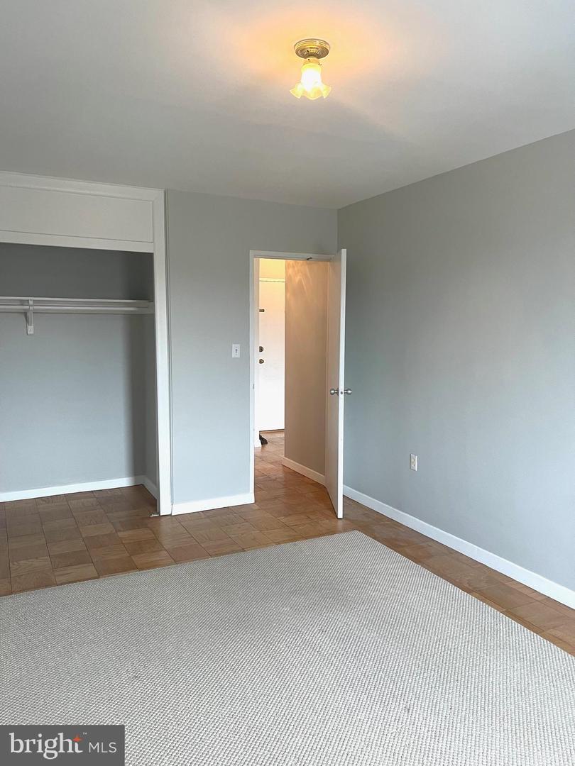 3000 SPOUT RUN PKWY #B507, ARLINGTON, Virginia 22201, 1 Bedroom Bedrooms, ,1 BathroomBathrooms,Residential,For sale,3000 SPOUT RUN PKWY #B507,VAAR2052680 MLS # VAAR2052680