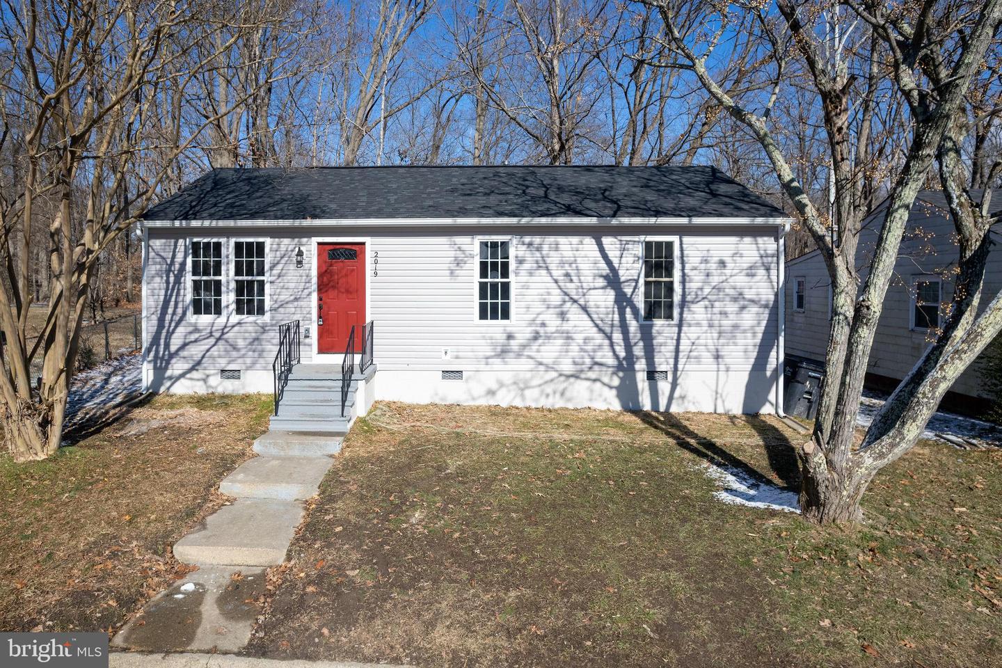 2019 LUTHER BLVD, HOPEWELL, Virginia 23860, 3 Bedrooms Bedrooms, 7 Rooms Rooms,2 BathroomsBathrooms,Residential,For sale,2019 LUTHER BLVD,VAHO2000070 MLS # VAHO2000070