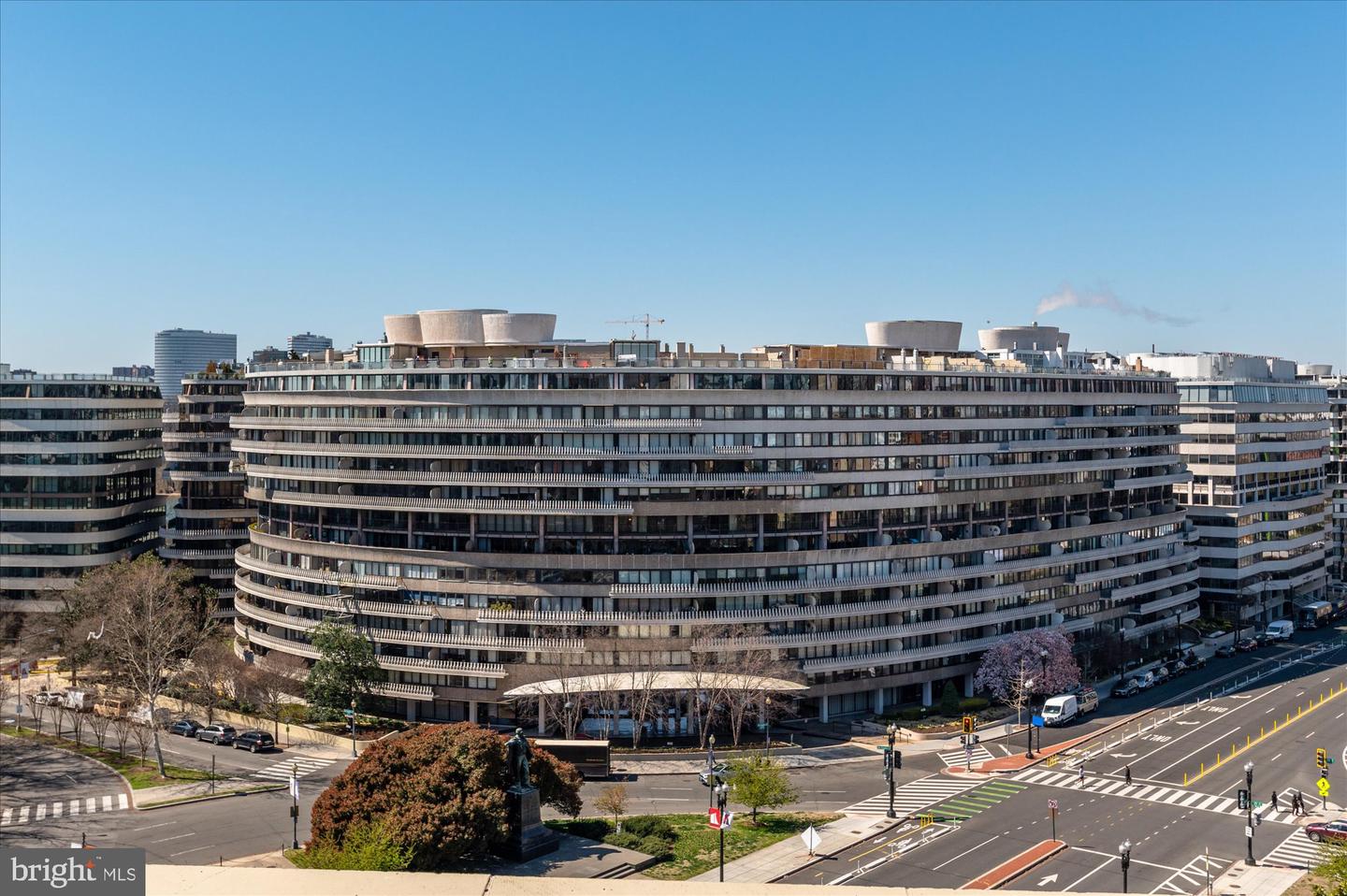 700 NEW HAMPSHIRE AVE NW #614, WASHINGTON, District Of Columbia 20037, 1 Bedroom Bedrooms, ,1 BathroomBathrooms,Residential,For sale,700 NEW HAMPSHIRE AVE NW #614,DCDC2175982 MLS # DCDC2175982