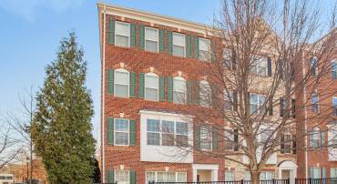 15320 KENSINGTON PARK DR, WOODBRIDGE, Virginia 22191, 2 Bedrooms Bedrooms, ,2 BathroomsBathrooms,Residential,For sale,15320 KENSINGTON PARK DR,VAPW2086270 MLS # VAPW2086270