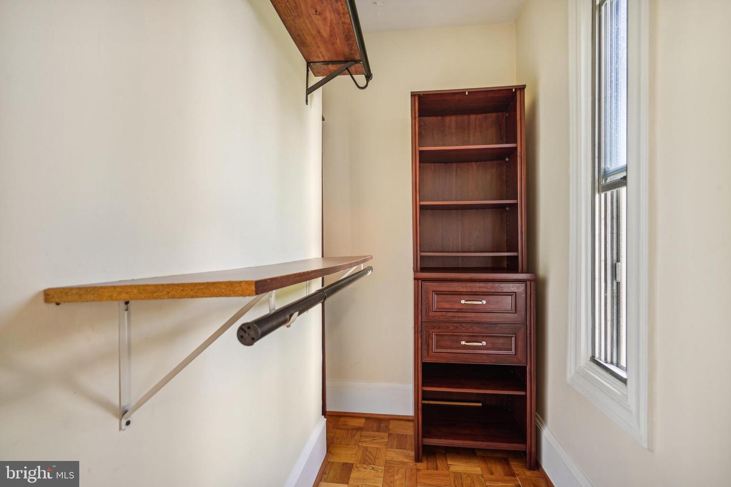 3900 CATHEDRAL AVE NW #310A, WASHINGTON, District Of Columbia 20016, 1 Bedroom Bedrooms, 2 Rooms Rooms,1 BathroomBathrooms,Residential,For sale,3900 CATHEDRAL AVE NW #310A,DCDC2176032 MLS # DCDC2176032