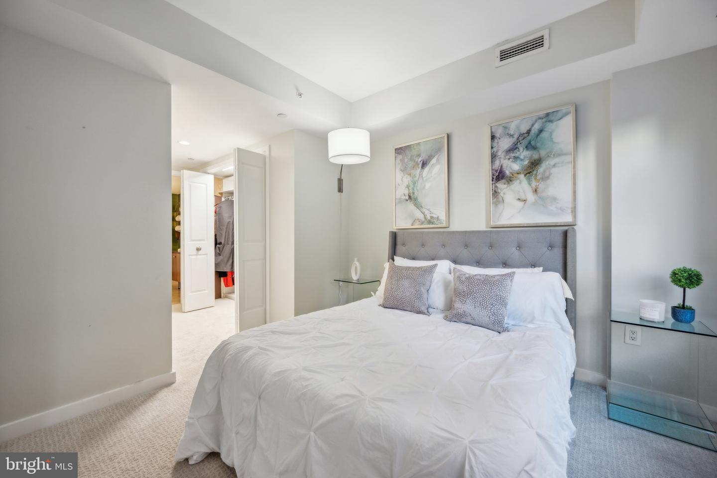 1025 1ST ST SE #103, WASHINGTON, District Of Columbia 20003, 2 Bedrooms Bedrooms, ,2 BathroomsBathrooms,Residential,For sale,1025 1ST ST SE #103,DCDC2176064 MLS # DCDC2176064
