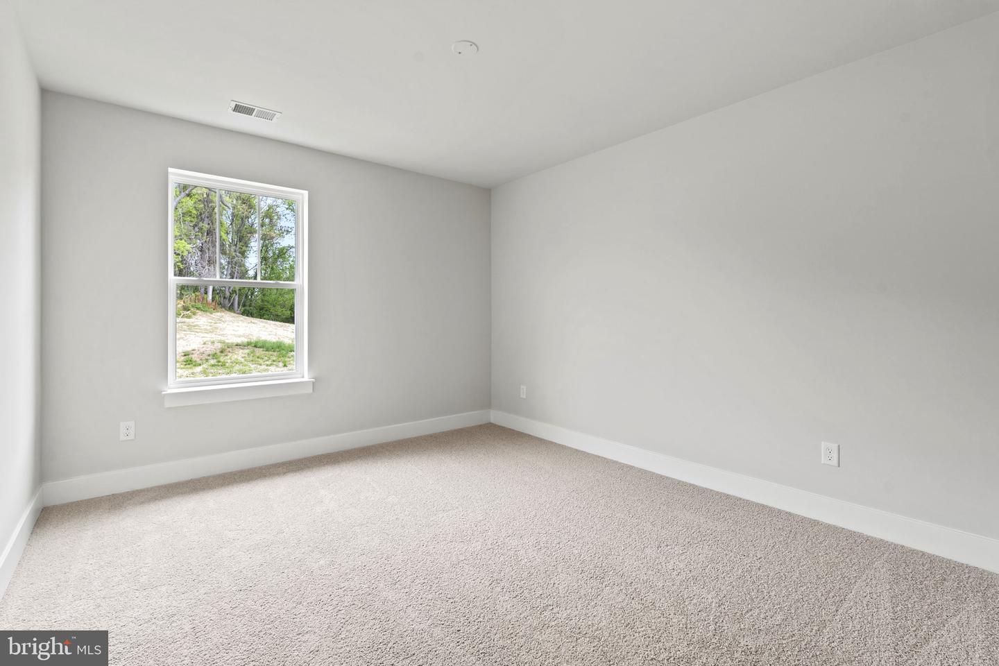 9110 KINGSTON RD, BROAD RUN, Virginia 20137, 3 Bedrooms Bedrooms, ,4 BathroomsBathrooms,Residential,For sale,9110 KINGSTON RD,VAFQ2015244 MLS # VAFQ2015244