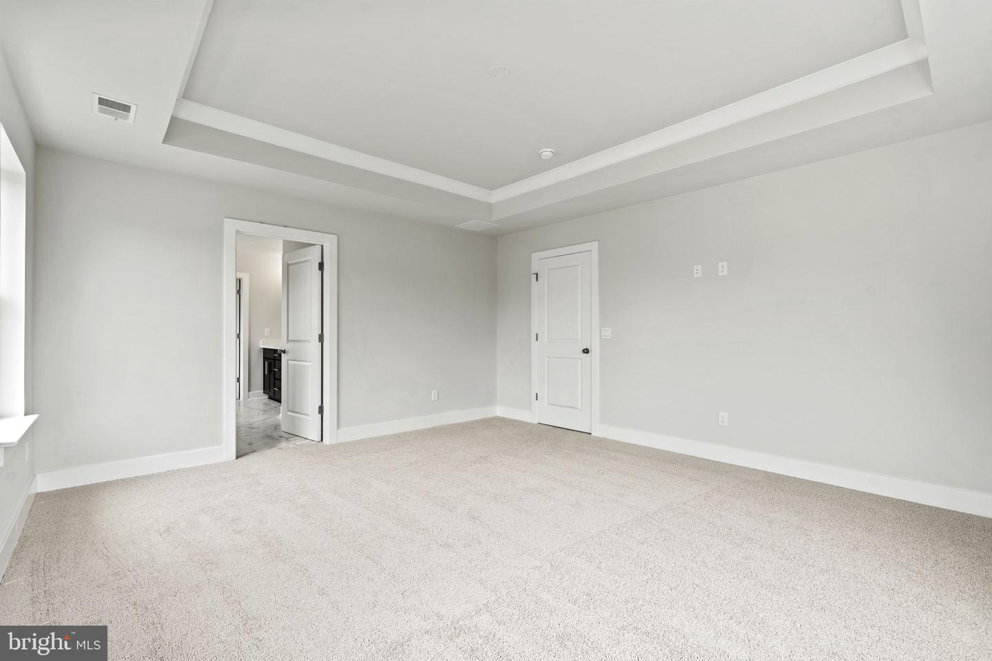 9110 KINGSTON RD, BROAD RUN, Virginia 20137, 3 Bedrooms Bedrooms, ,4 BathroomsBathrooms,Residential,For sale,9110 KINGSTON RD,VAFQ2015244 MLS # VAFQ2015244