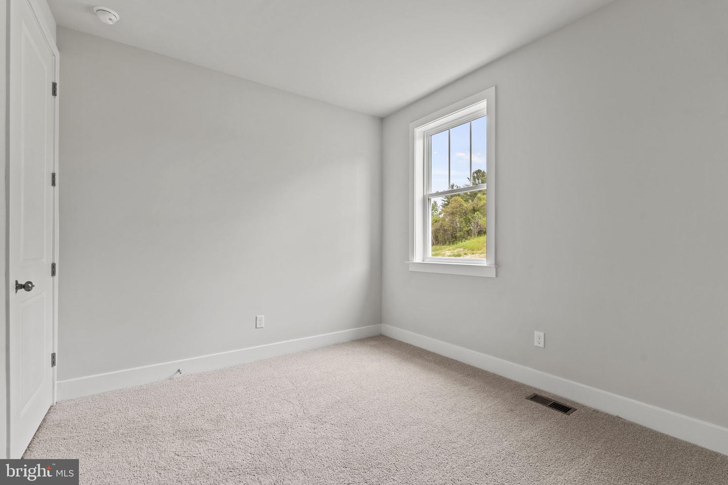 9110 KINGSTON RD, BROAD RUN, Virginia 20137, 3 Bedrooms Bedrooms, ,4 BathroomsBathrooms,Residential,For sale,9110 KINGSTON RD,VAFQ2015244 MLS # VAFQ2015244
