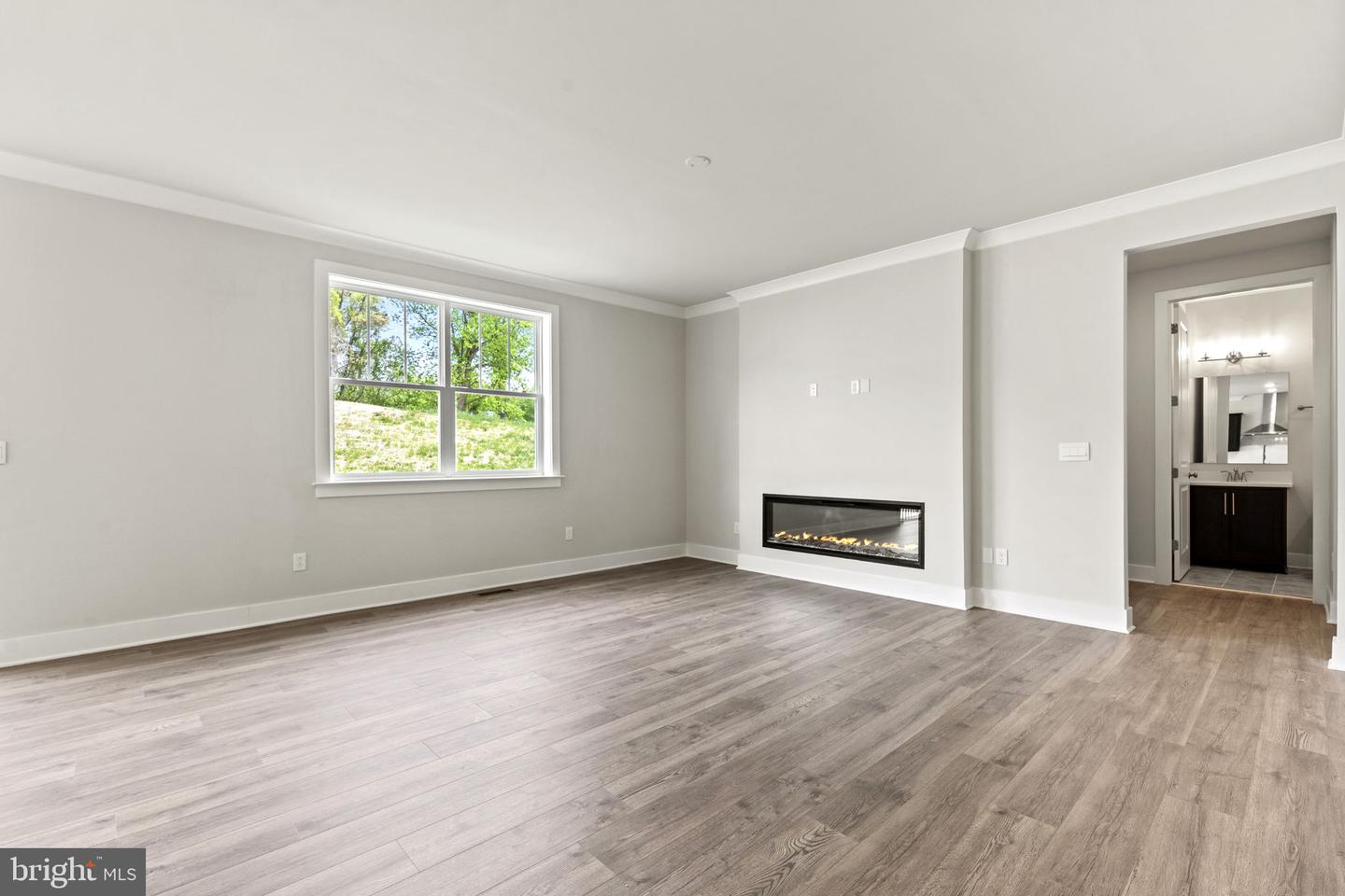 9110 KINGSTON RD, BROAD RUN, Virginia 20137, 3 Bedrooms Bedrooms, ,4 BathroomsBathrooms,Residential,For sale,9110 KINGSTON RD,VAFQ2015244 MLS # VAFQ2015244