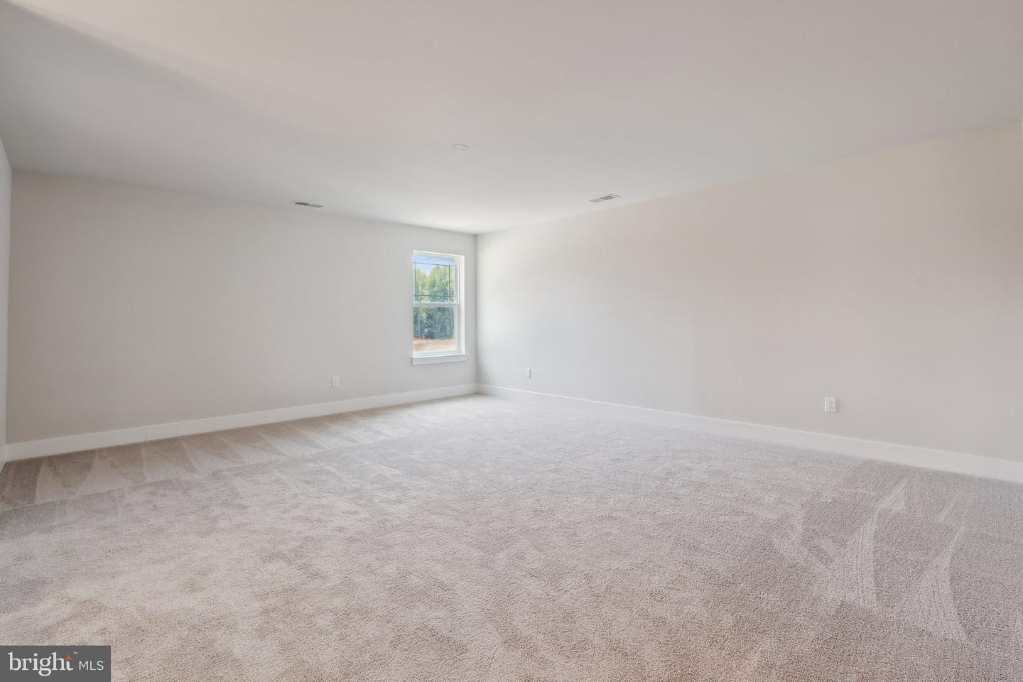 9130 KINGSTON RD, BROAD RUN, Virginia 20137, 4 Bedrooms Bedrooms, ,4 BathroomsBathrooms,Residential,For sale,9130 KINGSTON RD,VAFQ2015246 MLS # VAFQ2015246