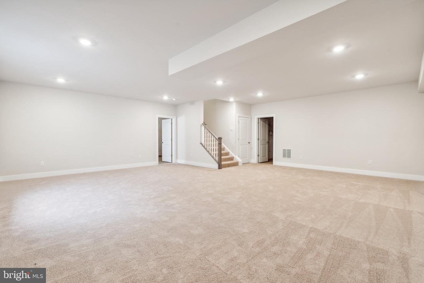 9130 KINGSTON RD, BROAD RUN, Virginia 20137, 4 Bedrooms Bedrooms, ,4 BathroomsBathrooms,Residential,For sale,9130 KINGSTON RD,VAFQ2015246 MLS # VAFQ2015246