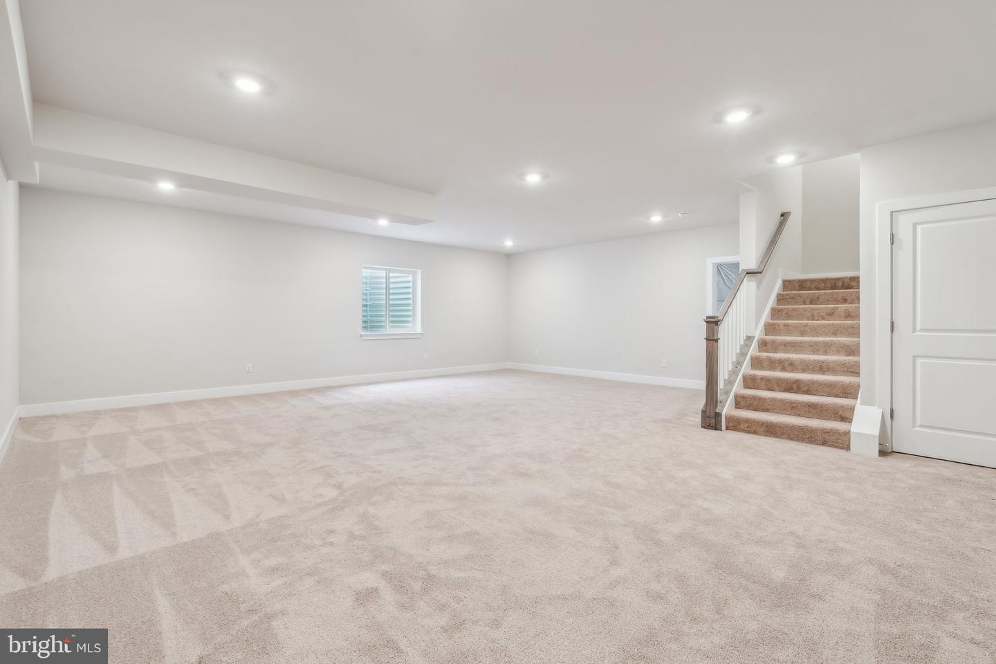 9130 KINGSTON RD, BROAD RUN, Virginia 20137, 4 Bedrooms Bedrooms, ,4 BathroomsBathrooms,Residential,For sale,9130 KINGSTON RD,VAFQ2015246 MLS # VAFQ2015246