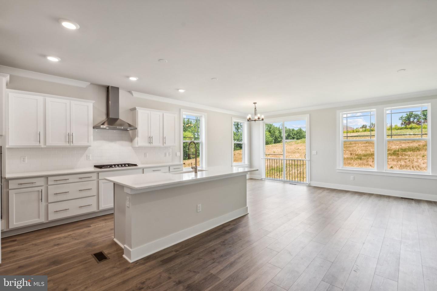 9130 KINGSTON RD, BROAD RUN, Virginia 20137, 4 Bedrooms Bedrooms, ,4 BathroomsBathrooms,Residential,For sale,9130 KINGSTON RD,VAFQ2015246 MLS # VAFQ2015246