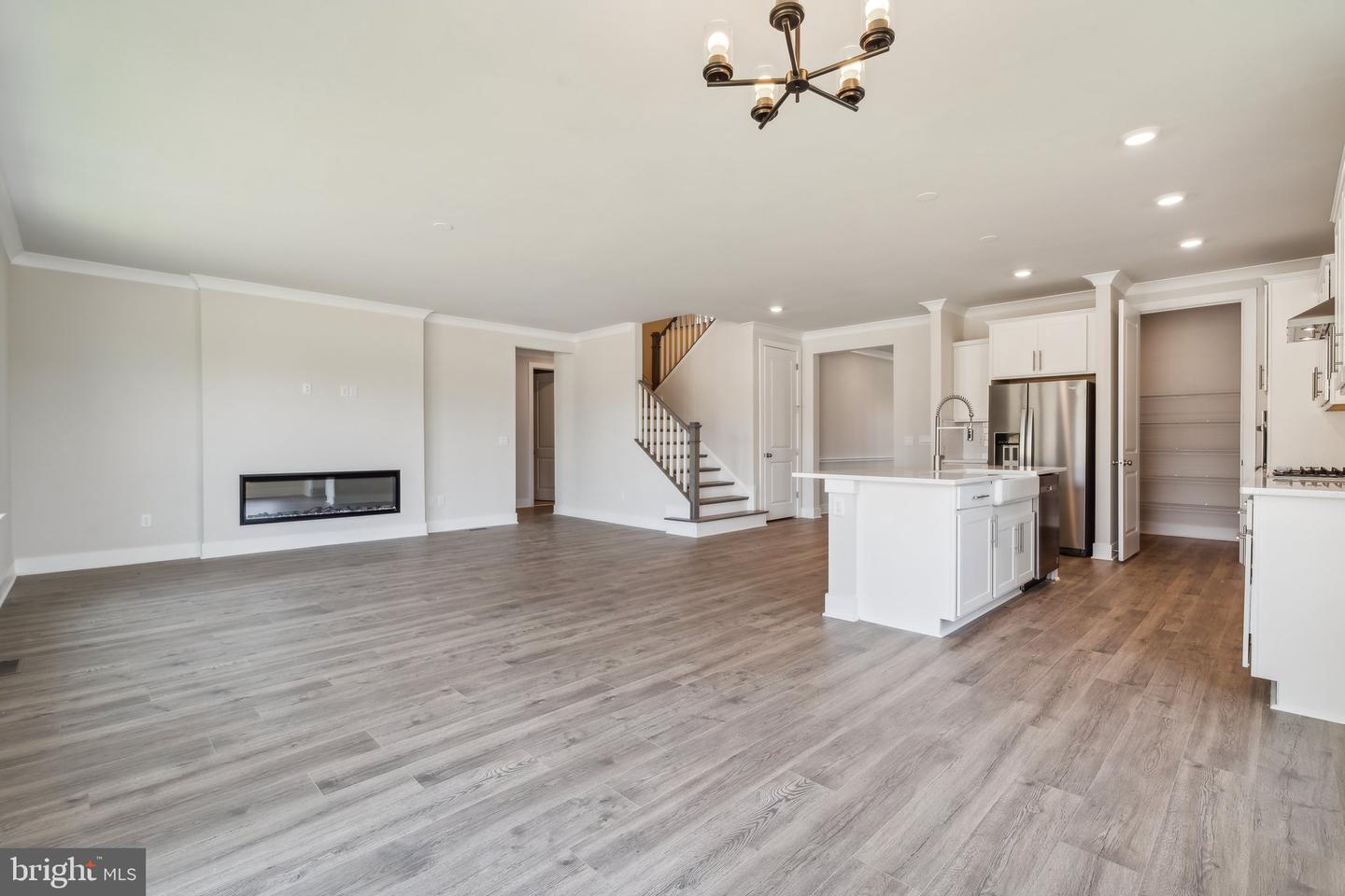 9130 KINGSTON RD, BROAD RUN, Virginia 20137, 4 Bedrooms Bedrooms, ,4 BathroomsBathrooms,Residential,For sale,9130 KINGSTON RD,VAFQ2015246 MLS # VAFQ2015246