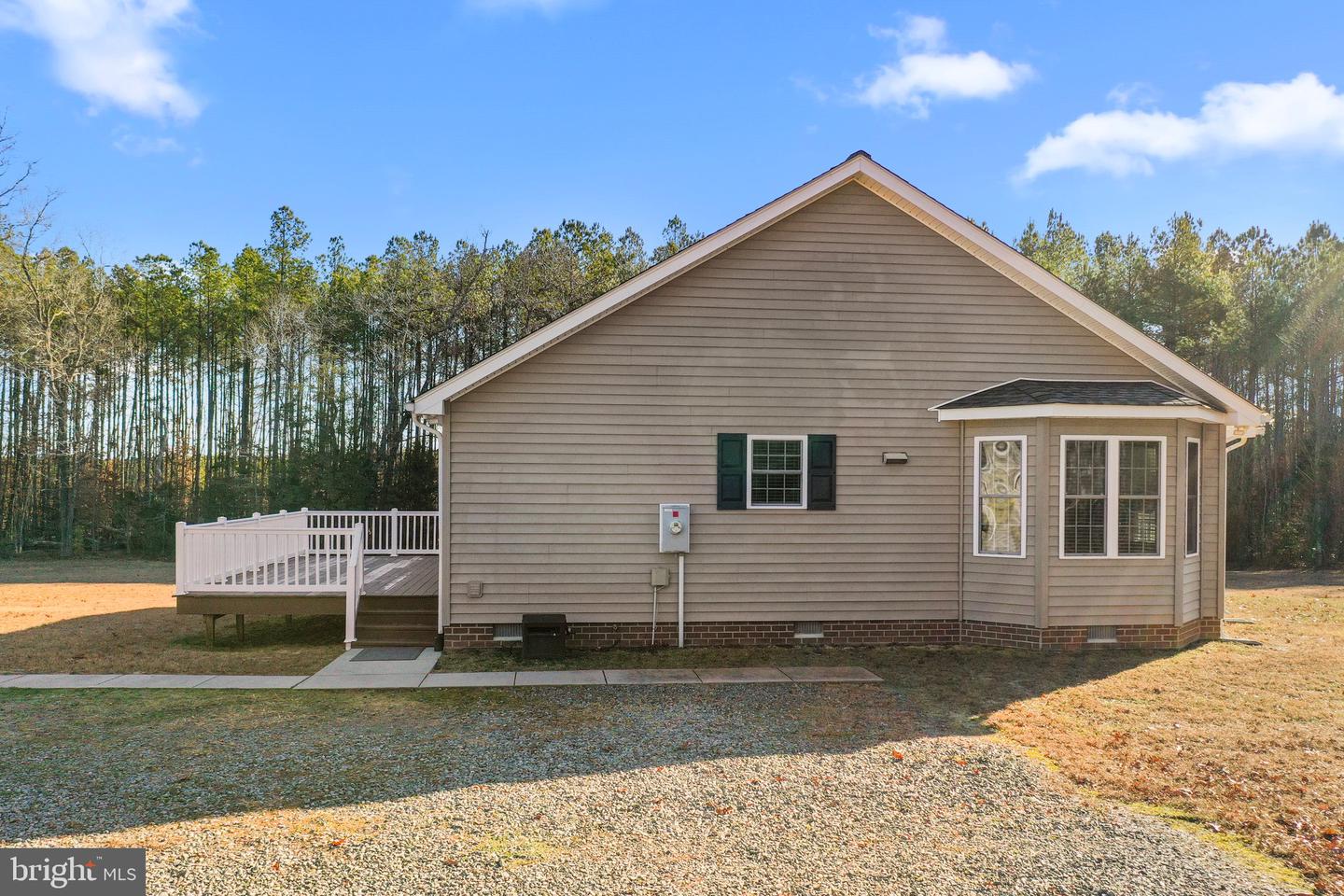 5230 SUNNYSIDE ROAD, TAPPAHANNOCK, Virginia 22560, 3 Bedrooms Bedrooms, ,2 BathroomsBathrooms,Residential,For sale,5230 SUNNYSIDE ROAD,VAES2000778 MLS # VAES2000778