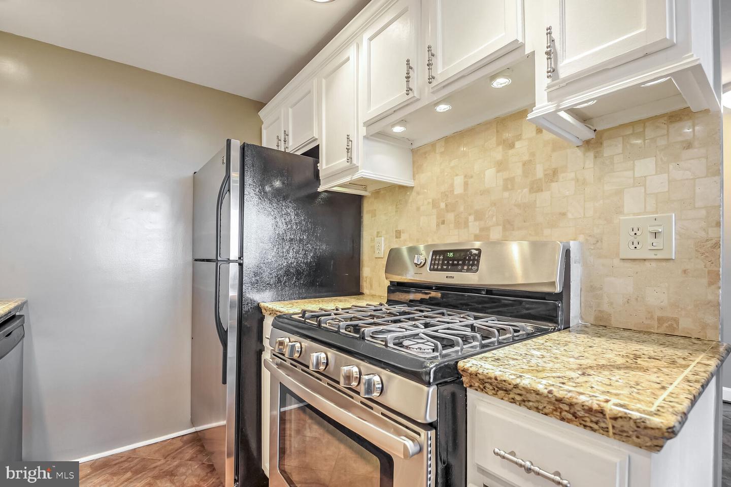 4600 DUKE ST #1300, ALEXANDRIA, Virginia 22304, 1 Bedroom Bedrooms, ,1 BathroomBathrooms,Residential,For sale,4600 DUKE ST #1300,VAAX2041336 MLS # VAAX2041336