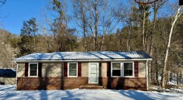 8466 BRIERY BRANCH RD, DAYTON, Virginia 22821, 3 Bedrooms Bedrooms, ,1 BathroomBathrooms,Residential,8466 BRIERY BRANCH RD,660017 MLS # 660017