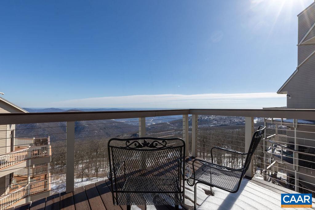 1836 HIGH RIDGE CT CONDOS #1836, WINTERGREEN RESORT, Virginia 22967, 4 Bedrooms Bedrooms, ,4 BathroomsBathrooms,Residential,For sale,1836 HIGH RIDGE CT CONDOS #1836,660392 MLS # 660392