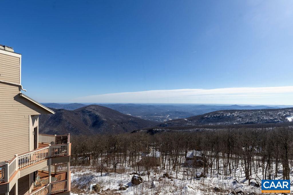 1836 HIGH RIDGE CT CONDOS #1836, WINTERGREEN RESORT, Virginia 22967, 4 Bedrooms Bedrooms, ,4 BathroomsBathrooms,Residential,For sale,1836 HIGH RIDGE CT CONDOS #1836,660392 MLS # 660392