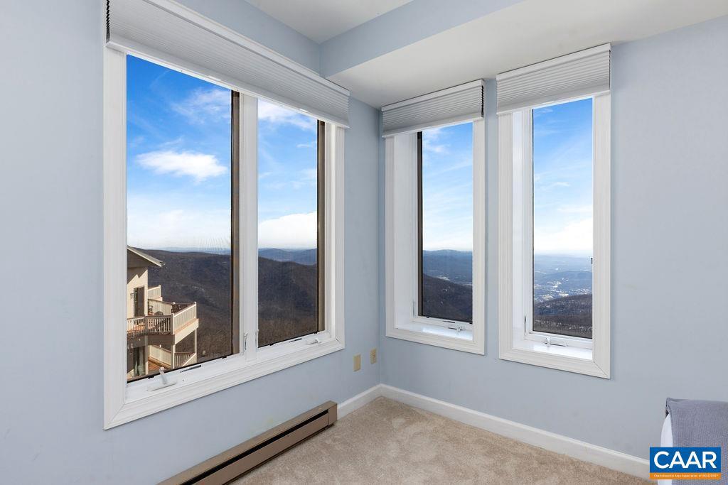 1836 HIGH RIDGE CT CONDOS #1836, WINTERGREEN RESORT, Virginia 22967, 4 Bedrooms Bedrooms, ,4 BathroomsBathrooms,Residential,For sale,1836 HIGH RIDGE CT CONDOS #1836,660392 MLS # 660392