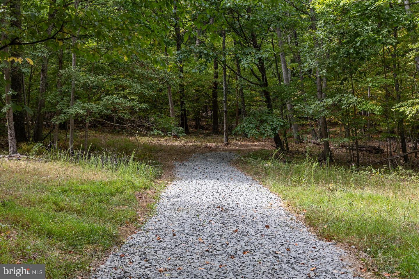 BULL RUN MOUNTAIN RD, THE PLAINS, Virginia 20198, ,Land,For sale,BULL RUN MOUNTAIN RD,VAFQ2015278 MLS # VAFQ2015278