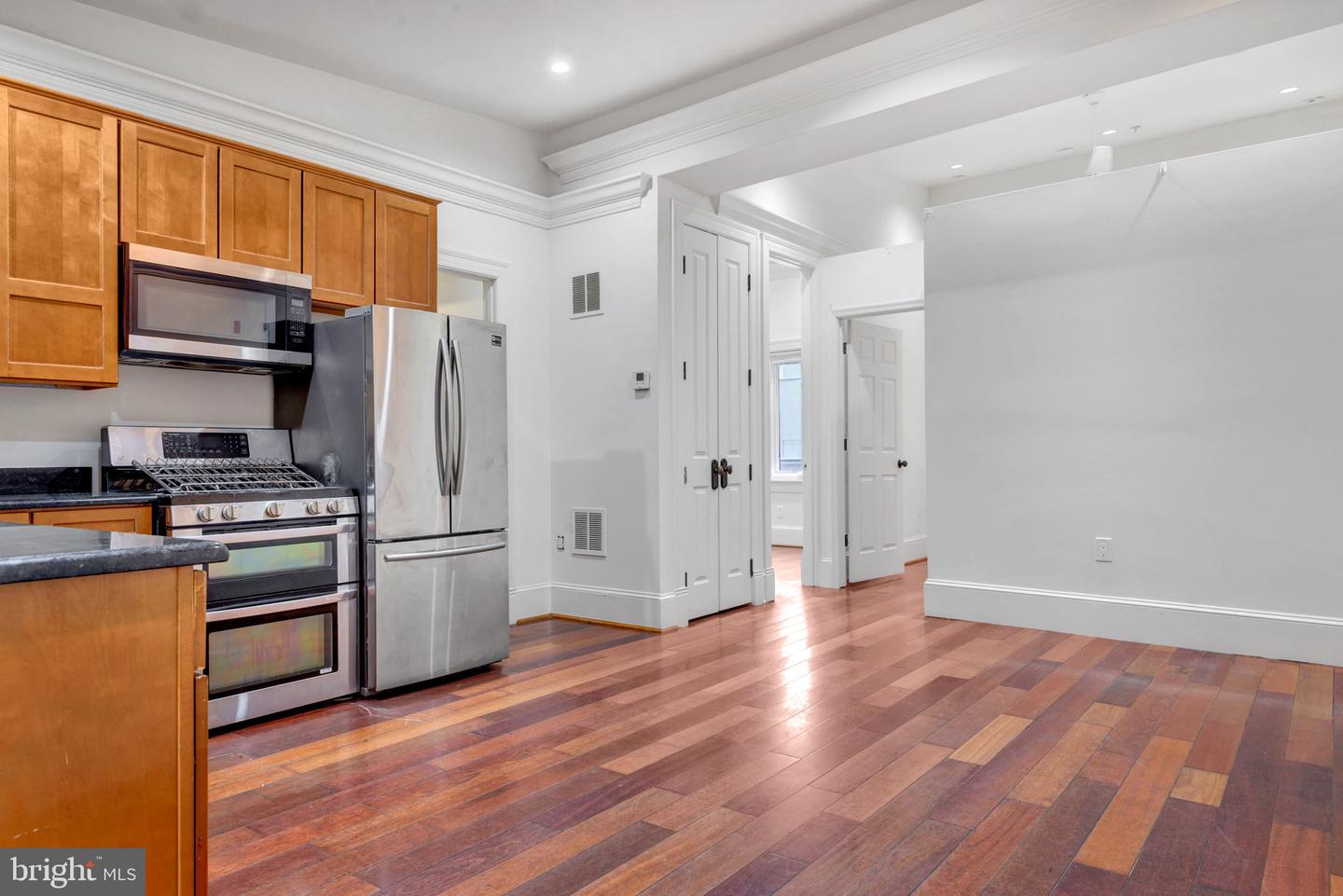 936 MADISON ST NW #201, WASHINGTON, District Of Columbia 20011, 3 Bedrooms Bedrooms, ,2 BathroomsBathrooms,Residential,For sale,936 MADISON ST NW #201,DCDC2168264 MLS # DCDC2168264