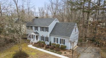 4504 STONEY CREEK PKWY, CHESTER, Virginia 23831, 4 Bedrooms Bedrooms, ,2 BathroomsBathrooms,Residential,For sale,4504 STONEY CREEK PKWY,VACF2000996 MLS # VACF2000996