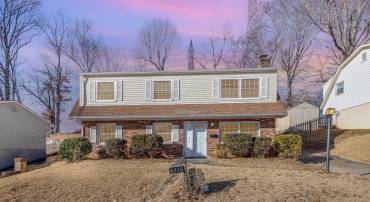 4216 GRANBY RD, WOODBRIDGE, Virginia 22193, 4 Bedrooms Bedrooms, ,2 BathroomsBathrooms,Residential,For sale,4216 GRANBY RD,VAPW2086528 MLS # VAPW2086528